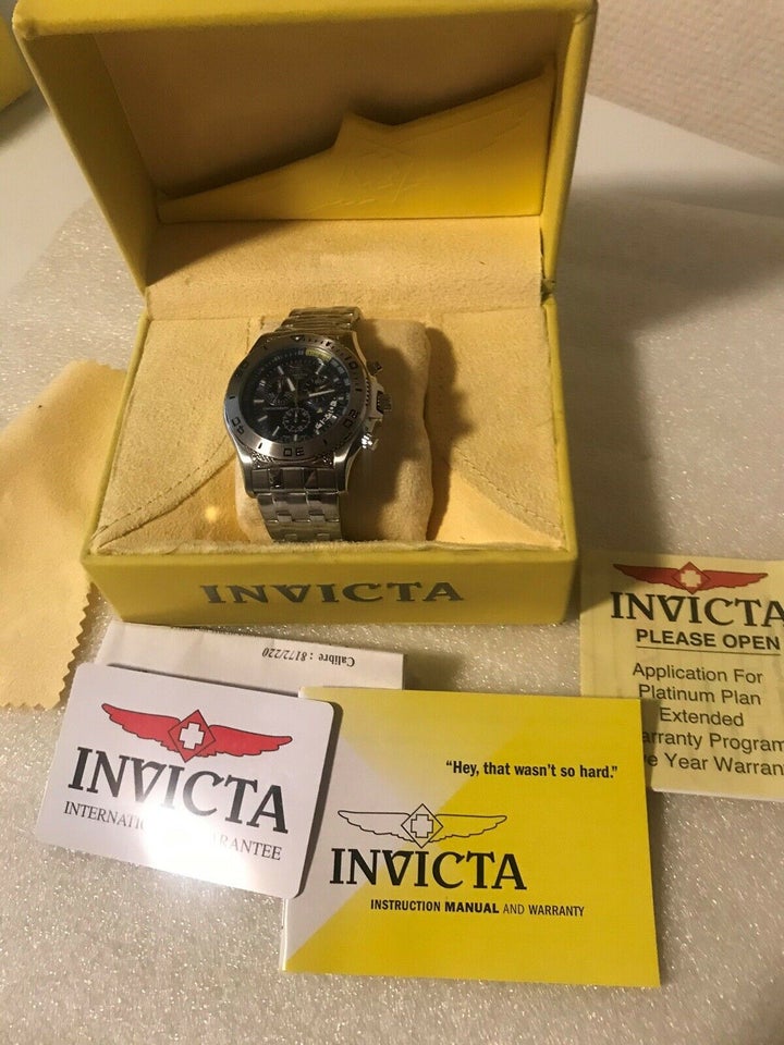 Herreur, Invicta