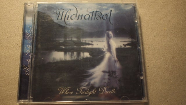 Midnattsol: Midnattsol, rock, Where twilight dwells…