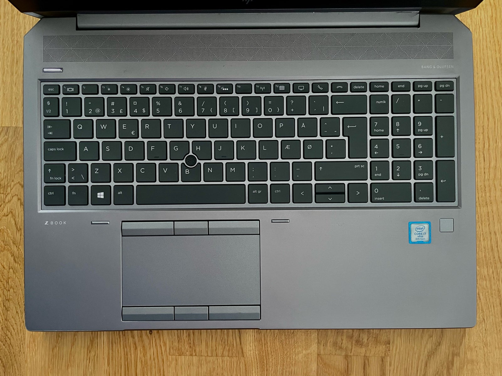 HP Workstation/ZBook 15 G5, 2.60 GHz, 32 GB ram