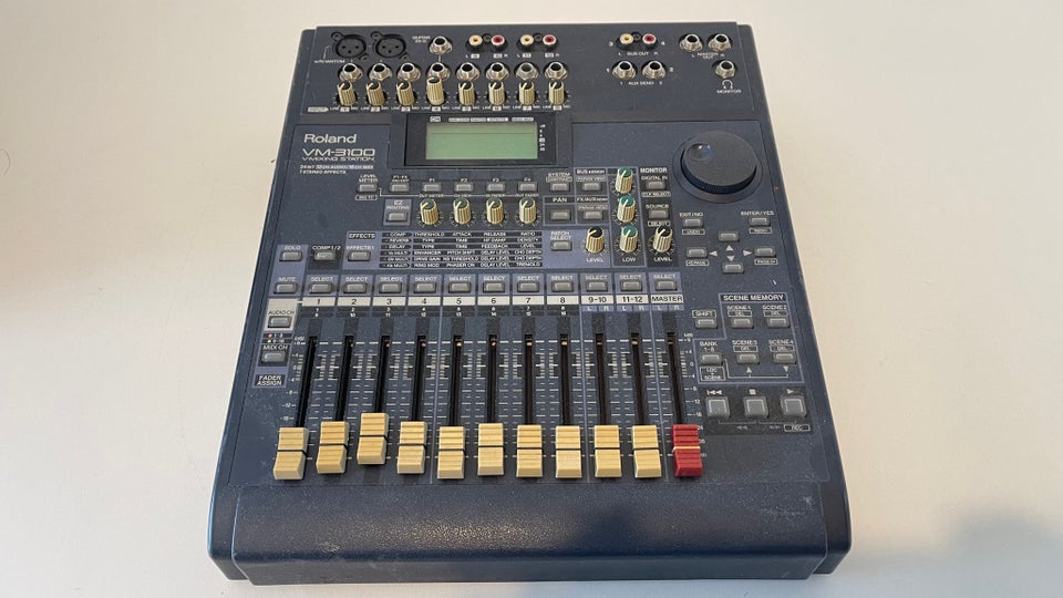 Roland VM-3100Pro デジタルミキサー デジ卓 PA - エフェクター