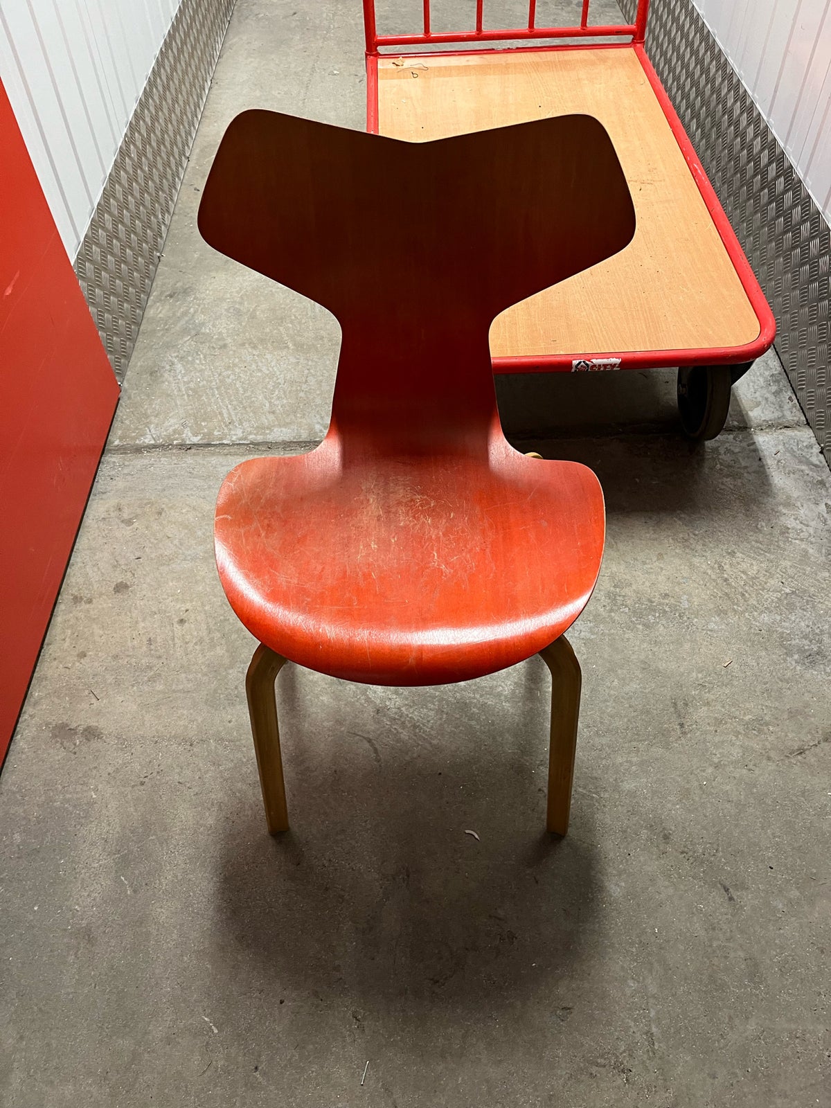 Arne Jacobsen Grand prix Spisebordsstol dba.dk K b og Salg