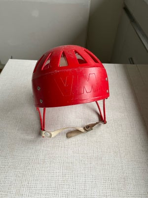 Ishockeyudstyr, Jofa VM, Samlerobjekt
Original Ishockey hjelm fra 1960’erne - 1970’erne
Retro, CCCP 