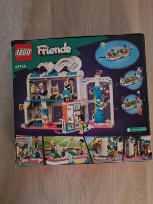 Lego Friends, 41744, Ny og uåbnet æske.
Lego Friends Sports Academy med mange detaljer, klatrevæg, b