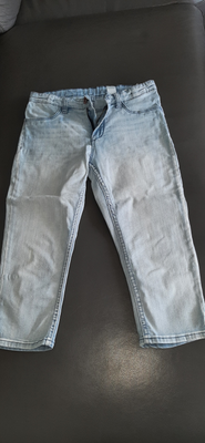 Bukser, Capribukser og shorts, H&M, str. findes i flere str., Billed 1/2
Capri bukser str 152
30.- 
