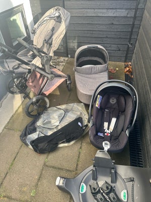 Kombivogn, Cybex Cybex Priam lux PLUS autostol, Cybex Priam Lux kombivogn
Rigtig fint stand, dog lid