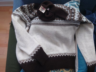 Sweater, Scandinavian Design, str. XL,  Hvid og brun,  75% uld,  Næsten som ny, Flot islandsk sweate