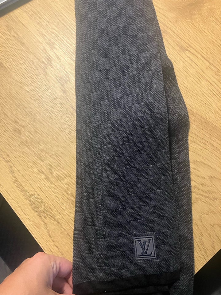 Halstørklæde, Louis Vuitton, Sort