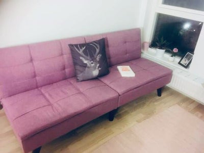 Sovesofa, b: 90 l: 180, " life is always more beautiful with a bit of pink" 
Sovesofa til salg 
Næst