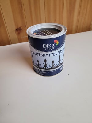 Metal beskyttelsesmaling, Deco Craft metal beskyttelsemaling , 1 liter, sort.
Ren alkydmaling med po