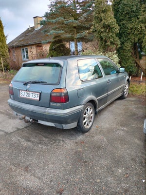VW Golf III, 2,0 GTi Edition, Benzin, 1997, km 146000, blåmetal, træk, ABS, airbag, 3-dørs, service 