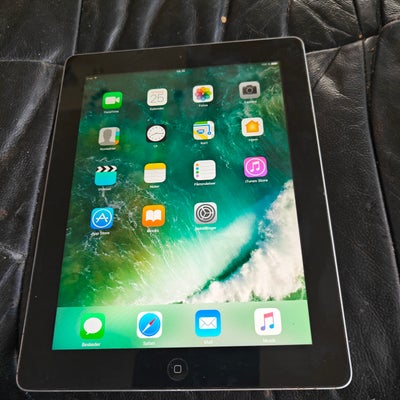iPad 4, 16 GB, sort, God, Men lader og kabel svarer ikke på underbud