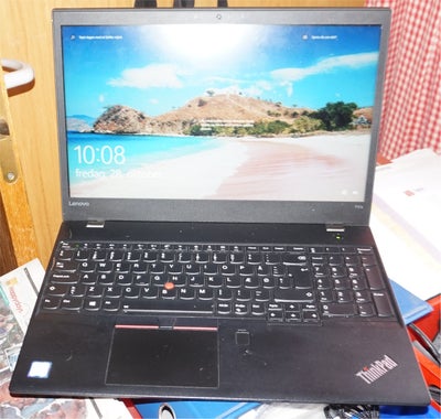 Lenovo, P51S
Intel(R) Core(TM) i7-7500U CPU @ 2 x 2.70GHz
16GB ddr4 ram
Intel(R) HD Graphics 620 (10