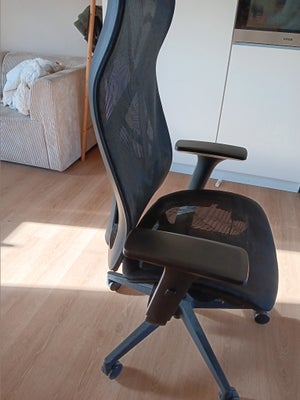 Kontorstol, Zen home 950 kontor gaming stol. Købt i el giganten. Kvittering haves og stadig reklamat
