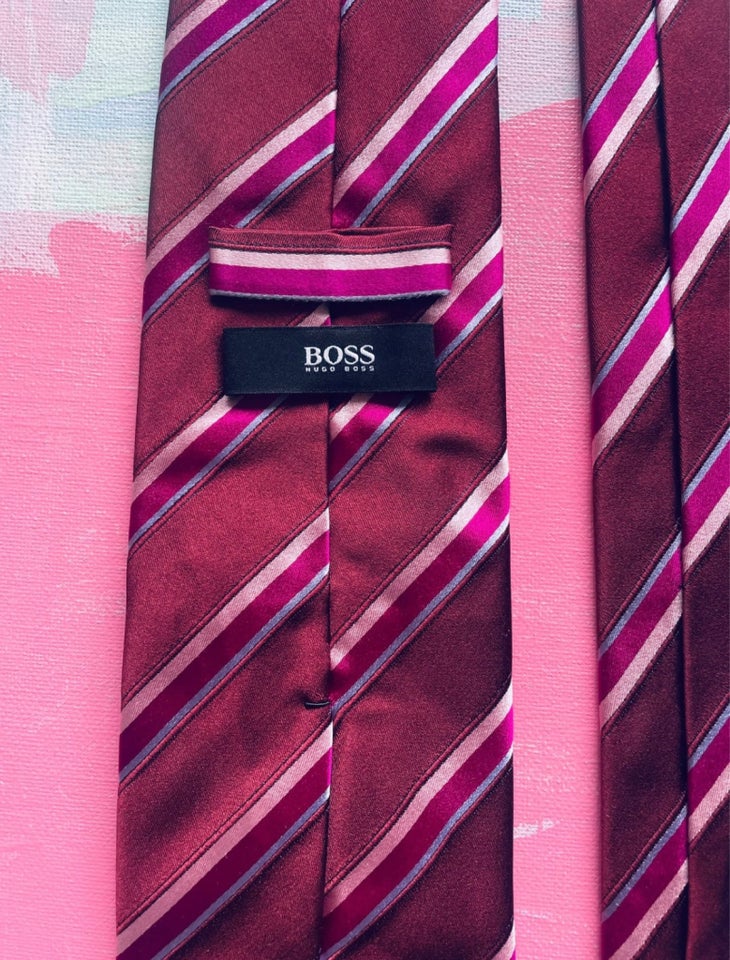 Slips, Hugo Boss, str. 9cm bredeste stykke