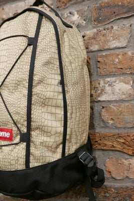 SUPREME 【2013S／S】 Croc Backpack-