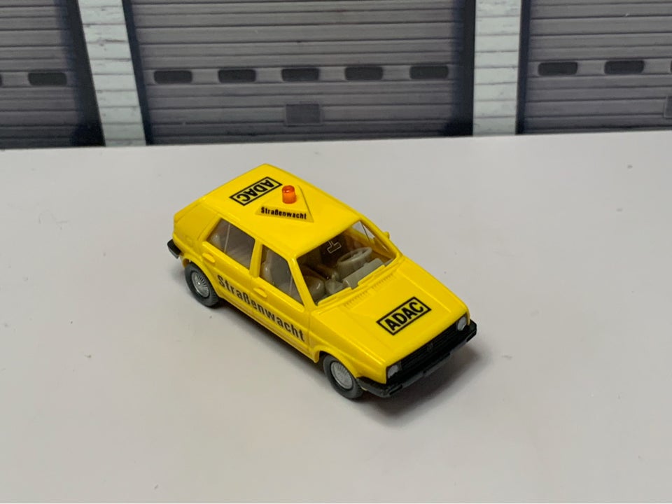 Modelbil, LR-BILER 1:87, VW Golf i æske