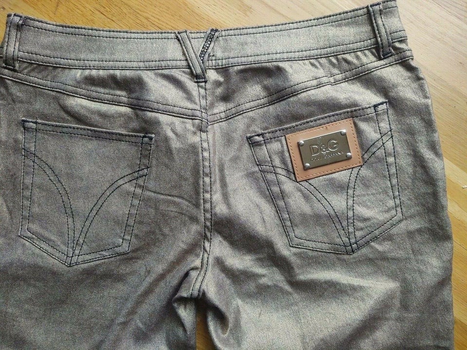 Jeans, Dolce & Gabbana, str. 30