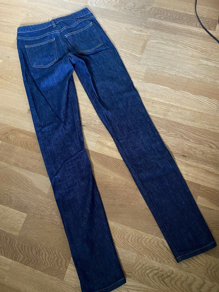 Jeans, Acne Studios , str. 25