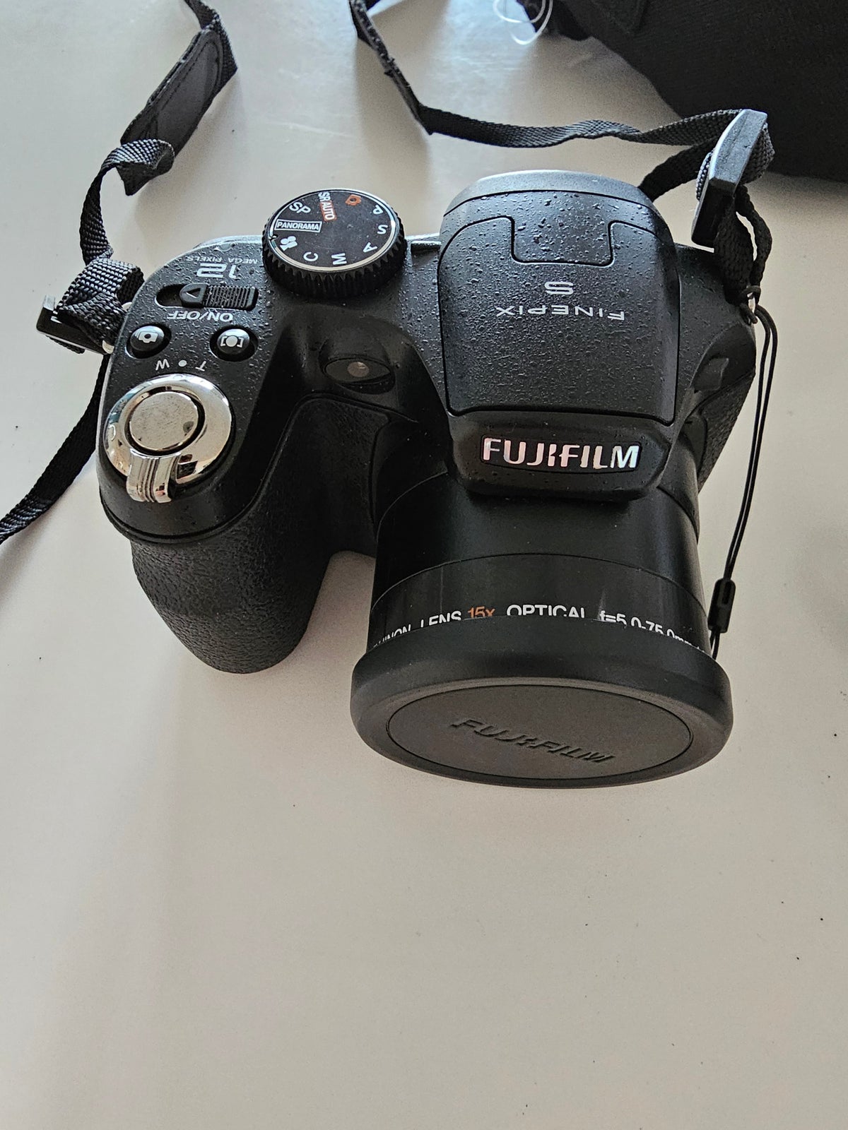 Fujifilm, Finepix S1600, 12 megapixels