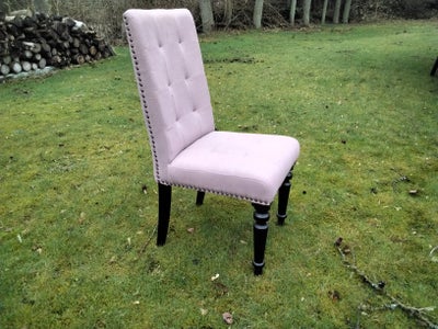 Anden arkitekt, stol, 1 stk flot spisebords- eller pyntestol. Betrukket med sart rosa hørstof.