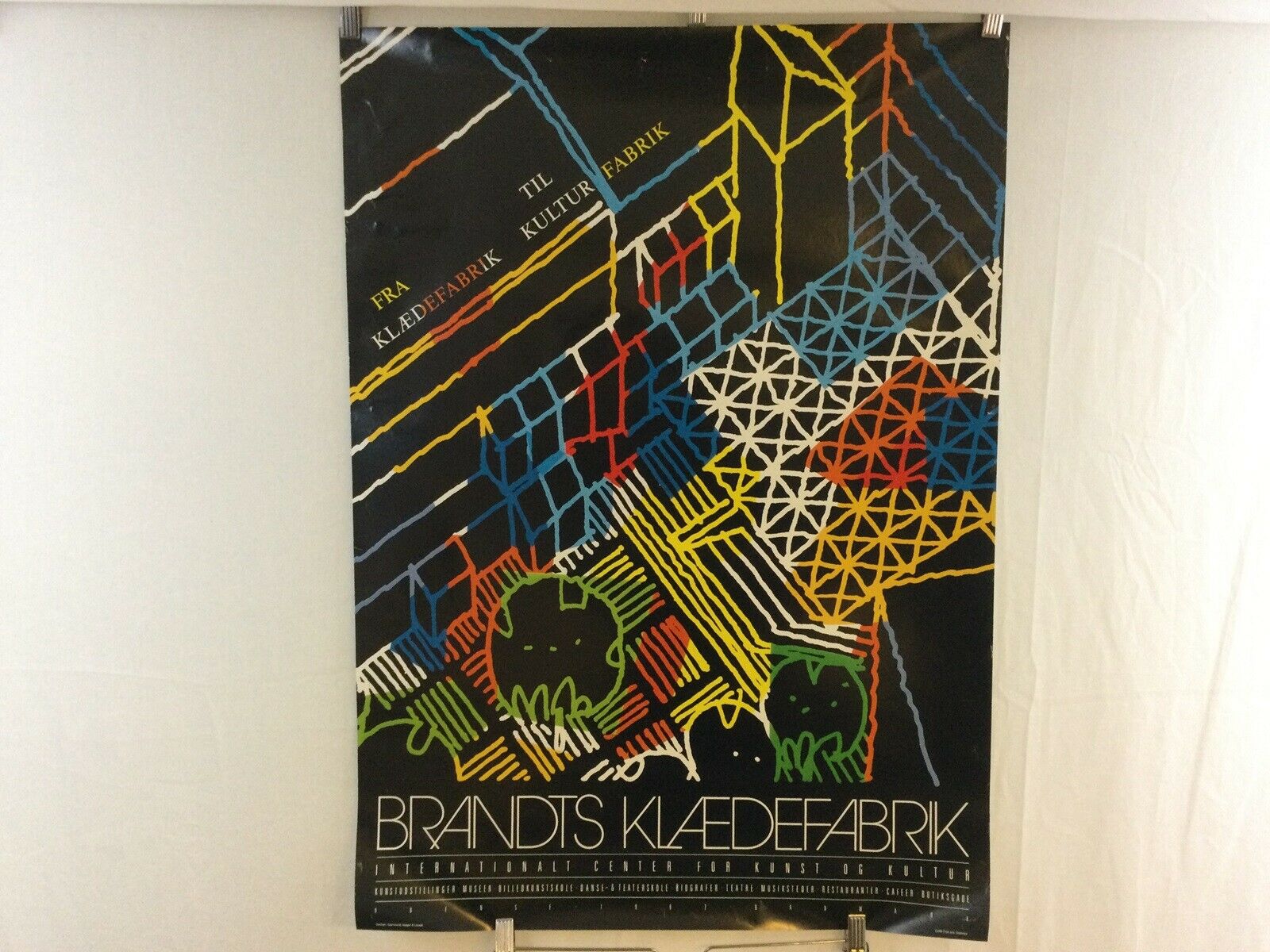 genert Happening Kænguru Kunst Plakat, Brandts Klædefabrik - Odense, b: 59 h: 83 – dba.dk – Køb og Salg af Nyt og Brugt genert Happening Kænguru Kunst Plakat, Brandts Klædefabrik - Odense, b: 59 h: 83 – dba.dk – Køb og Salg af Nyt og Brugt