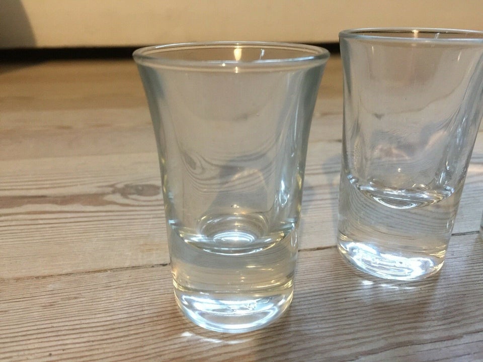 Glas, Snapseglas, Aro