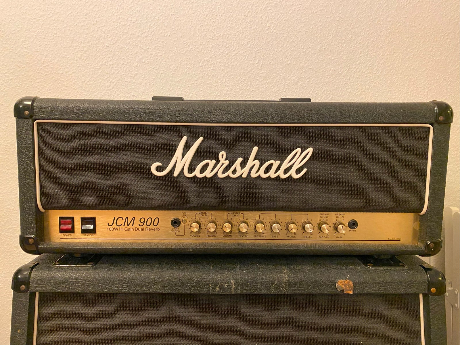 Guitarforstærker, Marshall JCM 900 100W Head med 4x12