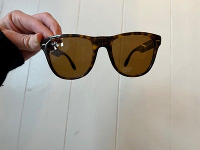 Solbriller unisex, Ray Ban, Ray Ban solbriller -  Folding Wayfarer aldrig brugt. 