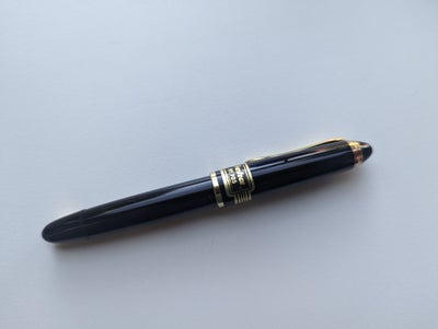 Fyldepen, Geha 705, Fra min samling sælges en vidunderlig lille pen af mærket Geha. Geha producerede