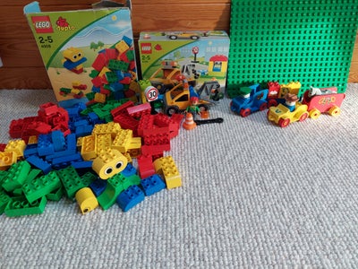 Lego Duplo, LEGO duple klodser æske 4908, byggeplade 38x38cm samt hestetransport, køretøjer og kranv