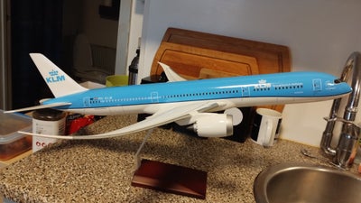 Modelfly, KLM 787-9 Dreamliner 787-9, skala 1:100, Hejsa ..sælger også en klm 787-9  dreamliner scal