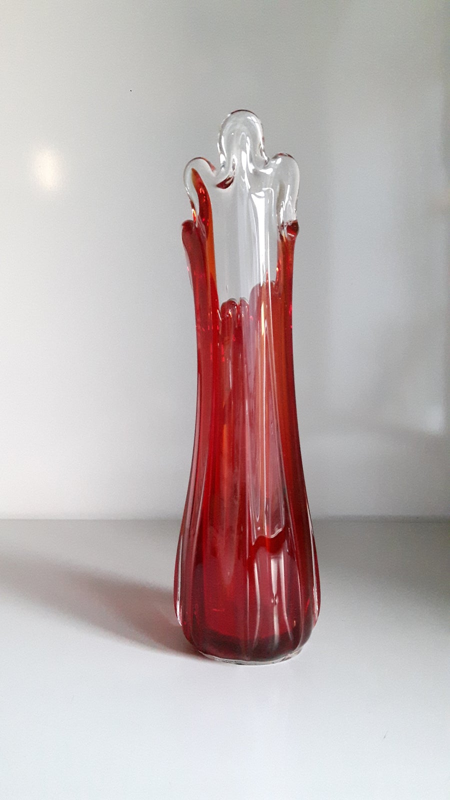 Vase Skulptur, Glaspuster, motiv: Swung Schwung
