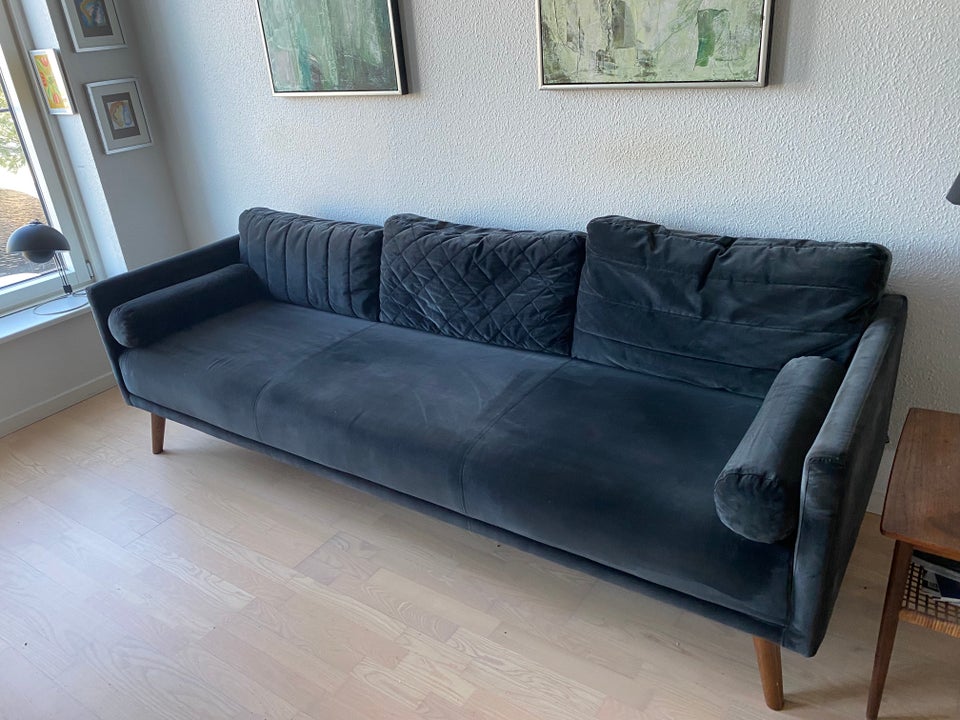 Mørkegrå velour  3 Pers. Sofa