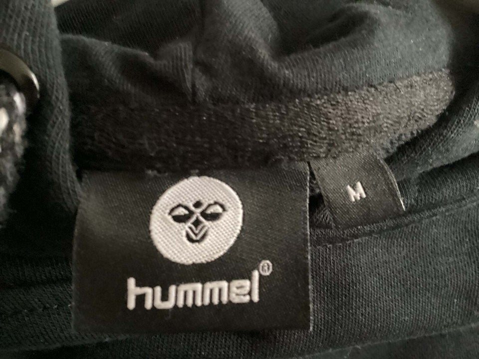 Trøje, Hoodie med 2 sidelommer, Hummel med DBU logo