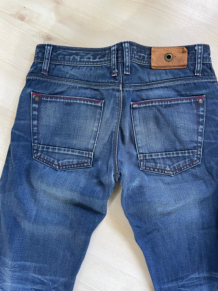 Jeans, Lindbergh, str. 30