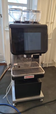 espressomaskine, La Cimbali, LaCimbali S30 fuldautomatiske espressomaskine.

Dette er toppen af popp