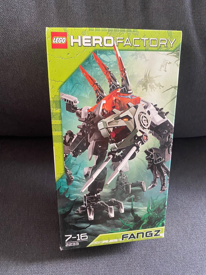 Lego hero cheap factory fangz