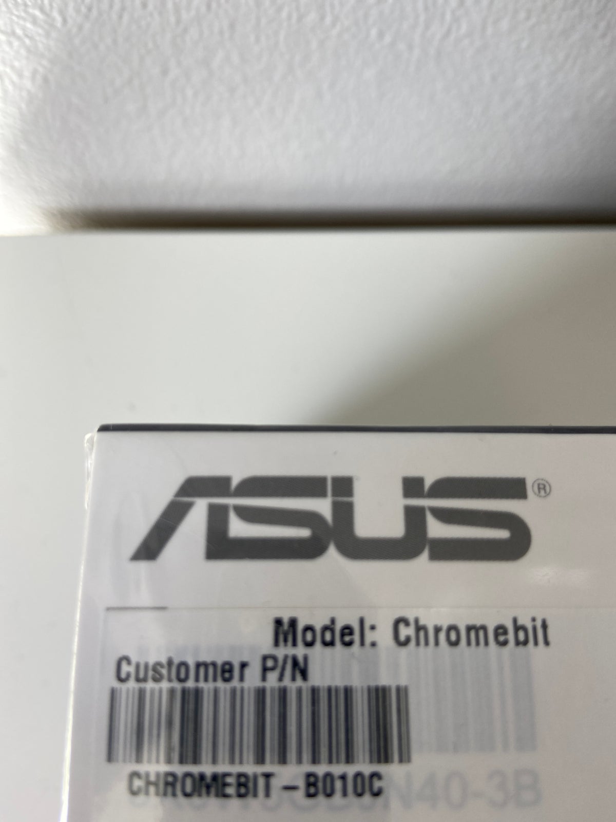 Andet, Asus