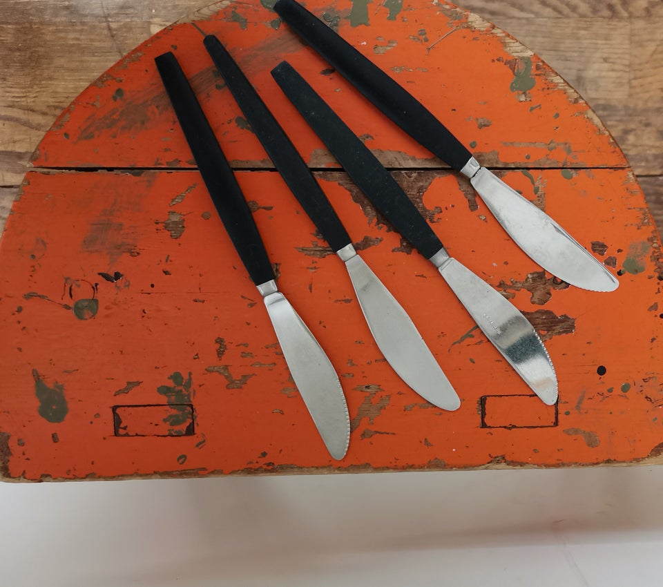 Køkkenudstyr, De 4 måske 7 retro knive. Dansk design