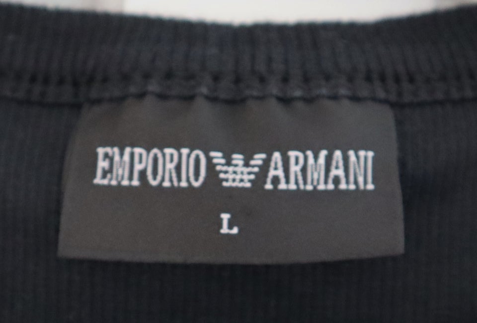 Top, EMPORIO ARMANI, str. findes i flere str.