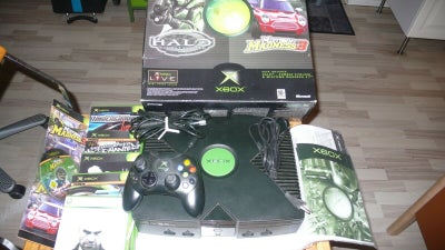 Xbox, Live, God, XBox Live inkl spil og joystick/control, hvad det nu kaldes

OBS! Der er IKKE plast