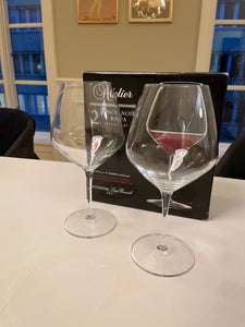 Luigi Bormioli Atelier Pinot Noir Wine Glass ] Review: [Luigi Bormioli  Atelier Pinot Noir Wine Glasses]