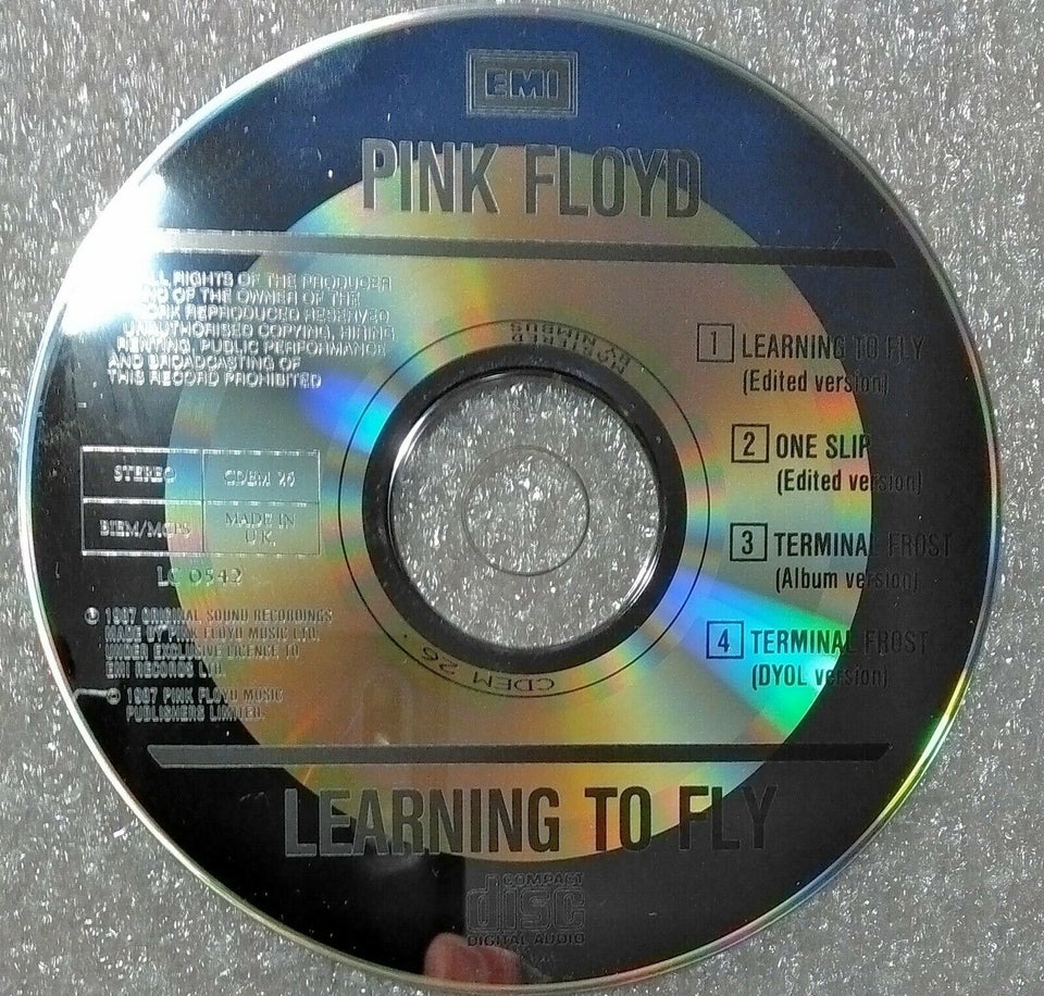 Pink Floyd CD m. 4 numre: Learning to fly, rock