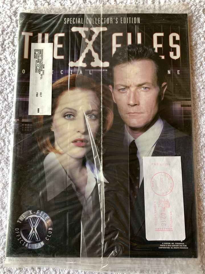 2001 X-Files Official Magazine - Scully/Doggett, Blad