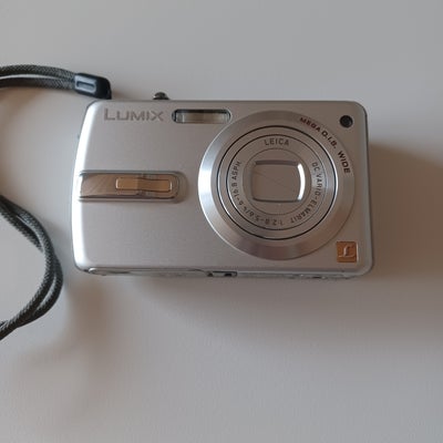 Panasonic, Lumix DMC-FX50, 7 megapixels megapixels, 5,5 x optisk zoom, God, Let lille kamera med Lei