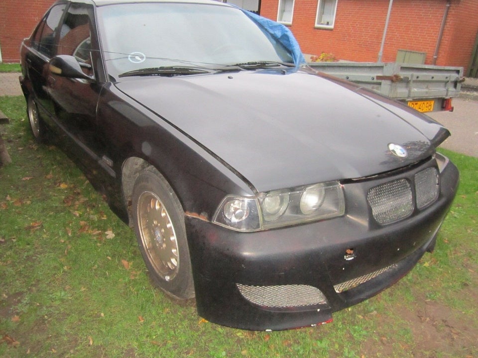 Kofanger, Front, BMW E 36