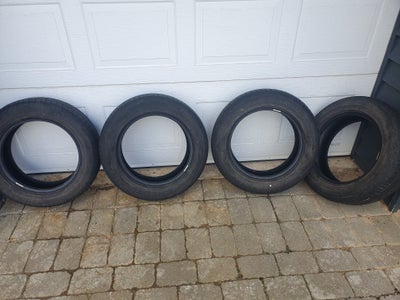 Sommerdæk, Bridgestone, 205 / 60 / R16, 3,5 mønster, 4 dæk sælges . Samlet pris 300 kr.