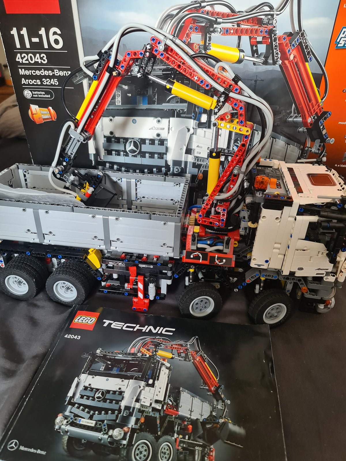 Lego Technic lastbil med Mercedes Benz 42043 – dba.dk – Køb og Salg af Nyt og Brugt