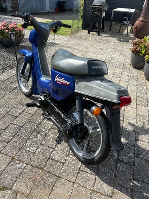 Honda Wallaroo, 1997, Står ret fint når alderen tages i betragtning. Speedometerkabel og batteri ska