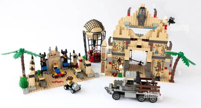 Lego Exclusives, Sjældent sæt fra Adventures.

5988 Pharaoh's Forbidden Ruins 1.500kr.

ALLE dele er